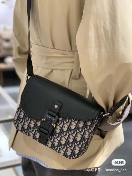2025年5月29日入荷新作P260Dior SIZE：23 x 18 x 6 CM お安い/人気/革/バッグ/XX工場