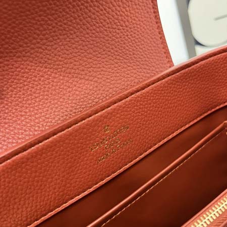 2025年5月29日入荷新作Louis Vuitton  M12938 M12937Capucines ChainOnYou Taurillon SIZE::27×18×9cmSIZE::31.5×20×11cmお安い/人気/革/バッグ/X