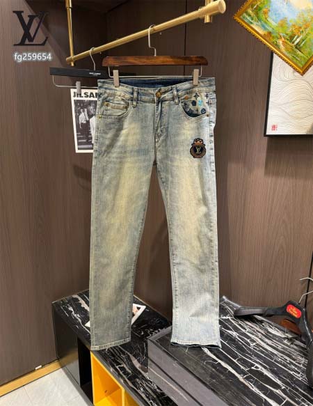 2025年5月10日入荷新作Louis Vuittonジーパ...