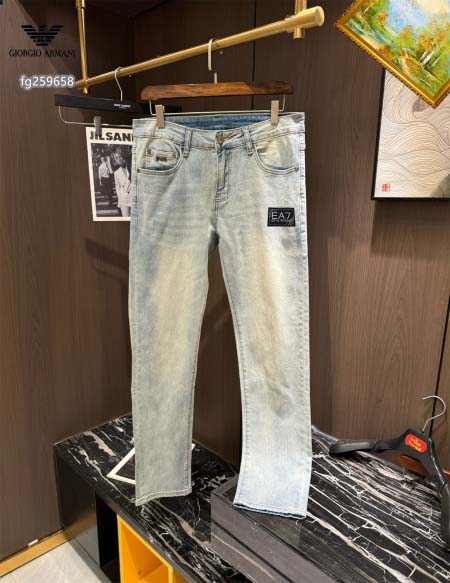2025年5月10日入荷新作ARMANIジーパン安価で人気の...