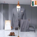 2025年5月10日入荷新作MONCLERスーツ上下安価で人気の/JIA工場