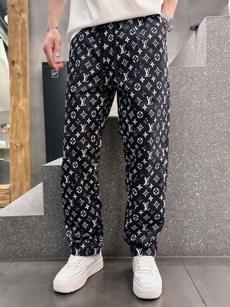 2025年5月14日入荷新作Louis Vuittonズボン...