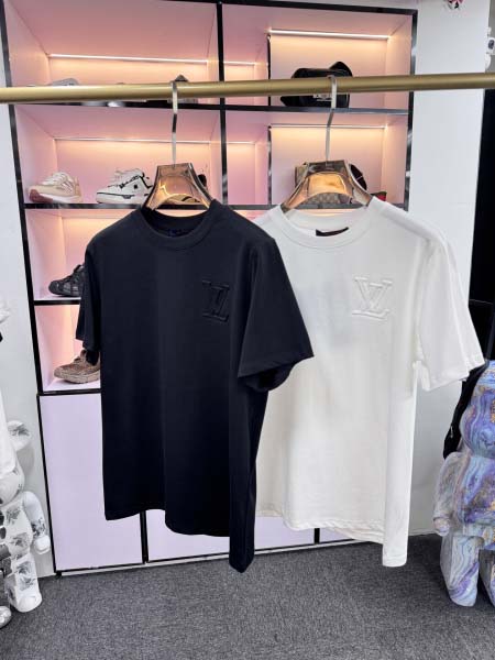 2025年5月20日入荷新作Louis Vuitton半袖T...