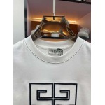 2025年5月22日入荷新作GIVENCHY半袖Tシャツ 原版复刻高級品香港の会社超厳選★入手困難/誕生日プレゼント/yinx工場