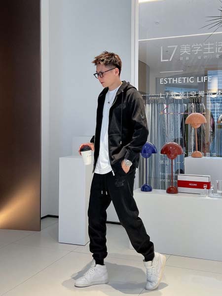 2025年5月22日入荷新作Louis Vuittonセット...