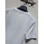 2025年5月23日入荷新作Louis Vuitton半袖 tシャツ女性用高品質★誕生日プレゼント/結婚祝い/内祝い/贈り物/SD工場