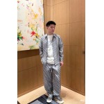 2025年5月26日入荷新作Dior半袖 tシャツ男女兼用高品質★ファッション/誕生日プレゼント/結婚祝い/内祝い/贈り物/SD工場
