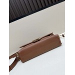 2025年5月28日入荷新作  Fendi  SIZE:26.5X18X8.5Cm  お安い/人気/本革 バッグ/XX工場