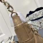 2025年5月28日入荷新作Dior CD mini  SIZE:13*15*12cm  お安い/人気/本革 バッグ/XX工場