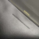2025年5月29日入荷新作 Balenciaga  crush  SIZE： 31x 20x 10cm  SIZE： 40× 25× 13cm    お安い/人気/革/バッグ/XX工場