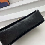 2025年5月29日入荷新作 Balenciaga crush SIZE： 31x 20x 10cm  SIZE： 40× 25× 13cm    お安い/人気/革/バッグ/XX工場