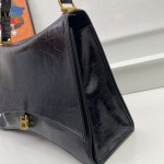 2025年5月29日入荷新作 Balenciaga crush SIZE： 31x 20x 10cm  SIZE： 40× 25× 13cm    お安い/人気/革/バッグ/XX工場