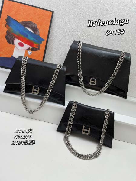 2025年5月29日入荷新作Balenciaga crush...