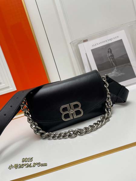 2025年5月29日入荷新作Balenciaga  新作23...