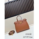 2025年5月29日入荷新作VALENTINO GARAVANI ANTIBES SIZE: 22X 19X 12CM お安い/人気/革/バッグ/XX工場