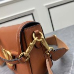 2025年5月29日入荷新作 VALENTINO GARAVANI ALLTIME SIZE：23.5 x18 x 8 CM お安い/人気/革/バッグ/XX工場