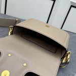 2025年5月29日入荷新作 VALENTINO GARAVANI ALLTIME SIZE：23.5 x18 x 8 CM お安い/人気/革/バッグ/XX工場