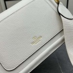 2025年5月29日入荷新作 VALENTINO GARAVANI ALLTIME SIZE：23.5 x18 x 8 CM お安い/人気/革/バッグ/XX工場