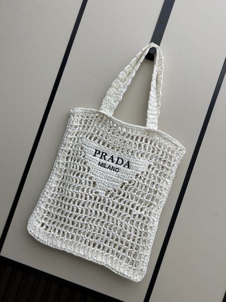 2025年5月29日入荷新作P210 Prada SIZE：...
