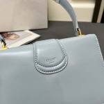 2025年5月29日入荷新作CELINE 2025 Teen tromphe SIZE:19*13*5cmお安い/人気/革/バッグ/XX工場