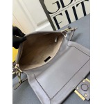 2025年5月29日入荷新作 Fendi SIZE:26.5X18X8.5Cmお安い/人気/革/バッグ/XX工場