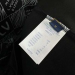 2025年5月30日入荷新作Louis Vuitton半袖 tシャツ高品質/人気/誕生日プレゼント/DR工場S-XL