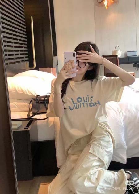 2025年6月10日入荷春夏新作Louis Vuitton半袖 Tシャツファッション/誕生日プレゼント/贈り物 can工場