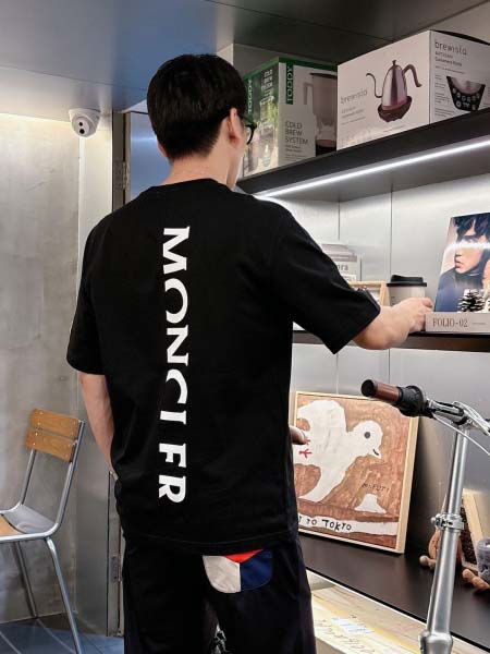 2025年6月30日入荷新作Moncler半袖Tシャツ 高级品超厳選★入手困難/誕生日プレゼント/MF工場