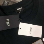 2025年6月6日入荷新作FENDI半袖 Tシャツ誕生日プレゼントの服/人気/BC工場S-XXL