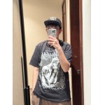 2025年6月12日入荷新作STUSSY x GOLDIE METALHEADZ SS24  TEE 3MT  S-XL 誕生日プレゼント/男女兼用/高品質/正規品と同じ人気/16工場