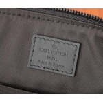 2025年6月26日入荷Louis Vuitton バッグPochette Accessoire CMxL Monogram Eclipse 1990 Monogram Eclipse :M11741:28CMx16.5CMx9CM 高品質