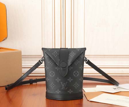 2025年6月26日入荷Louis Vuitton バッグE...