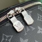 2025年6月26日入荷Louis Vuitton バッグ Discovery Slim Monogram Eclipse Monogram Eclipse :M14020:28CMx38CMx13CM 高品質人気の新作/誕生日プレゼント/