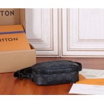 2025年6月26日入荷Louis Vuitton バッグ Neo Alpha Alpha Monogram Eclipse Monogram Eclipse D :M82542:11CMx18.5CMx6.5CM 高品質人気の新作/誕生日