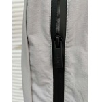 2025年6月30日入荷新作Prada春夏スウェットパンツ 高级品超厳選★入手困難/誕生日プレゼント/MF工場