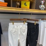 2025年6月30日入荷新作Prada春夏スウェットパンツ 高级品超厳選★入手困難/誕生日プレゼント/MF工場