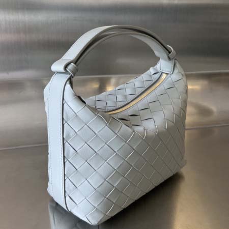 2025年7月7日入荷新作 Bottega VenetaWallace   754443  intrecciato bottega   SIZE:22x13x9.5極品/正規品同様/人気/革/バッグ/AJ工場