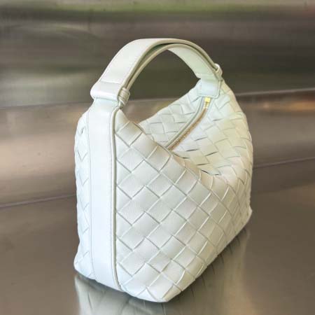 2025年7月7日入荷新作 Bottega VenetaWallace   754443  intrecciato bottega   SIZE:22x13x9.5極品/正規品同様/人気/革/バッグ/AJ工場