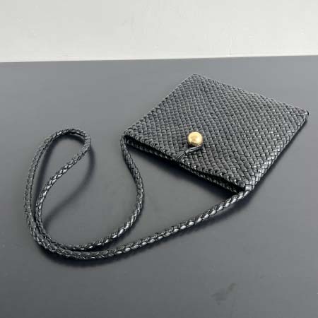 2025年7月7日入荷新作 Bottega Veneta 新作 Tosca  777680   Tosca SIZE:17*19.5*1cm極品/正規品同様/人気/革/バッグ/AJ工場