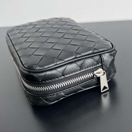 2025年7月8日入荷新作B 24 765800 Intrecciato     logo     11.5*16.5*3.5cm 極品/正規品同様/人気/革/バッグ/AJ工場