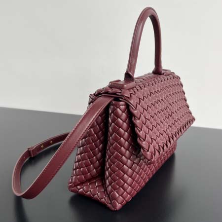 2025年7月9日入荷新作#Bottega Veneta 776783top handle  1100  size19*26*11cm    極品/正規品同様/人気/革/バッグ/AJ工場