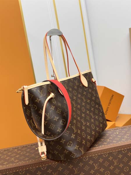 2025年7月10日入荷新作M12096   Neverfull Inside Out Monogram 31x 28x14極品/正規品同様/人気/革/バッグルイヴィトン/CX工場