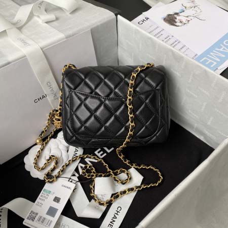 2025年7月17日入荷新作シャネル バッグ最高級品Chanel AS1786 Size:18cm恋人プレゼント/誕生日/母の日/母のひプレゼント/お祝い女性結婚祝い/KK工場
