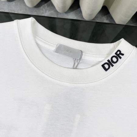 2025年7月23日入荷新作Dior半袖 tシャツ人気商品/DW工場