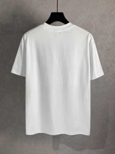2025年7月31日入荷新作Burberry半袖 tシャツ高品質人気商品/DW工場