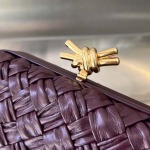 2025年7月7日入荷新作  Bottega Veneta Knot 717622  knotLogo  19x11.5x5   極品/正規品同様/人気/革/バッグ/AJ工場