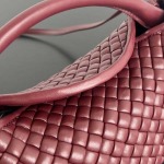 2025年7月7日入荷新作 Bottega Veneta 新作    805739     SIZE:23*11*8 極品/正規品同様/人気/革/バッグ/AJ工場