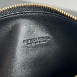 2025年7月8日入荷新作#Bottega Veneta  Wallace 754443      22x13x9.5  極品/正規品同様/人気/革/バッグ/AJ工場