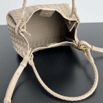2025年7月9日入荷新作#Bottega Venetaintrecciato  835921   mini #Bottega Veneta  knot    Size29.5X18.5X17.5cm  極品/正規品同様/人気/革/バッグ/