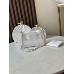 2025年7月17日入荷新作シャネル バッグ最高級品3334 Size:15X21X 5 cm恋人プレゼント/誕生日/母の日/母のひプレゼント/お祝い女性結婚祝い/KK工場